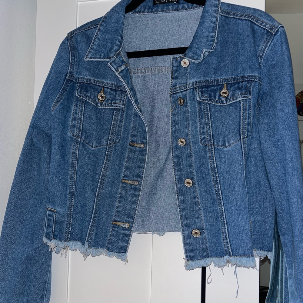 Crop Jean Jacket - Picture 4 of 4